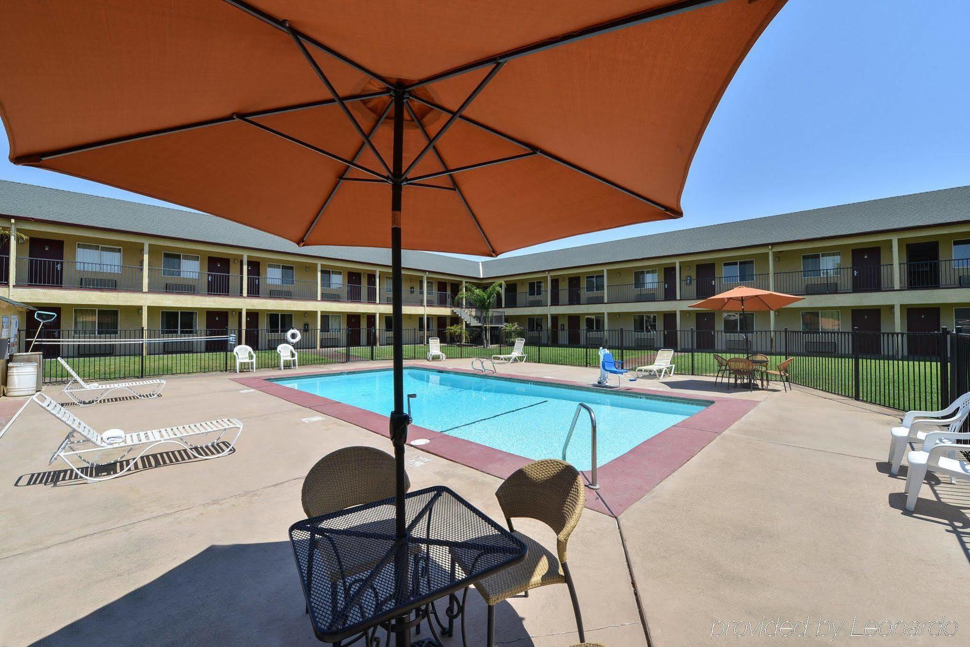 Hotel Baymont By Wyndham Yuba City Exterior foto